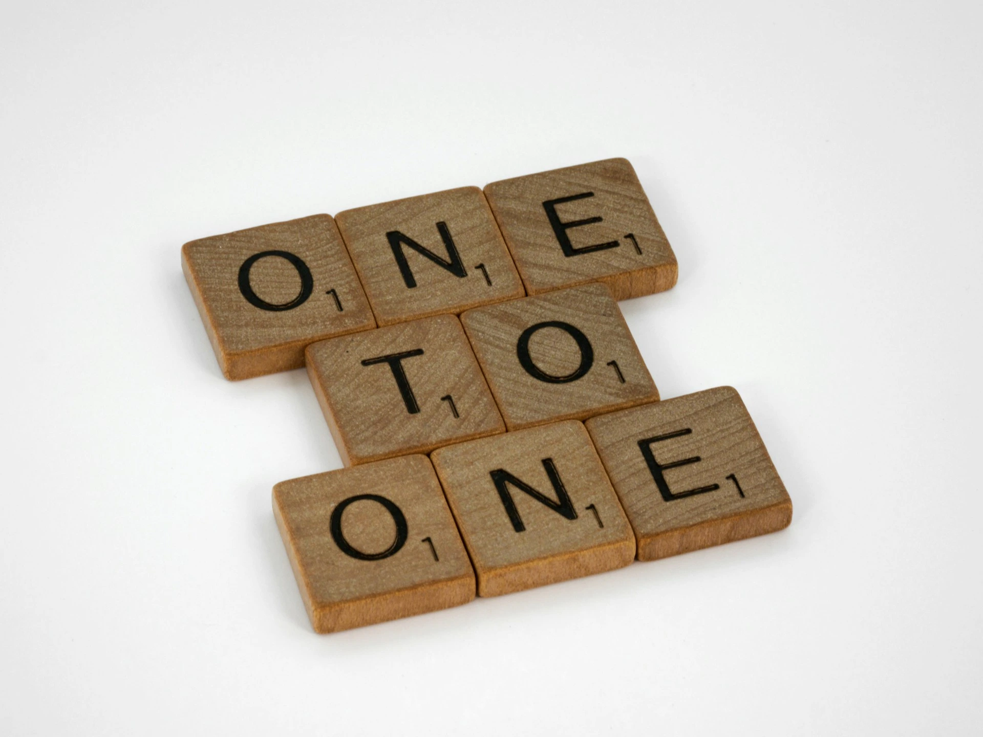 One-to-one scrabble stenen